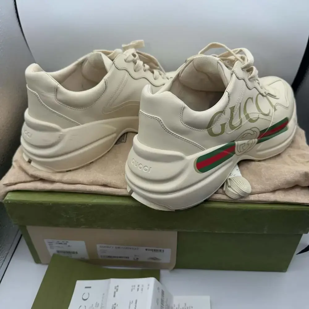 Gucci Men's Rhyton Leather Sneaker with Logo in Ivory